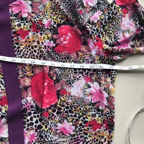 NWT Marallis Floral Lightweight Semi Sheer Half Sleeve Long Cardigan Size XXL - Picture 8 of 12